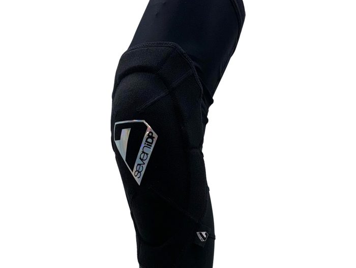 7iDP Sam Hill Knee Armor, XL, Black/Holographic NLA