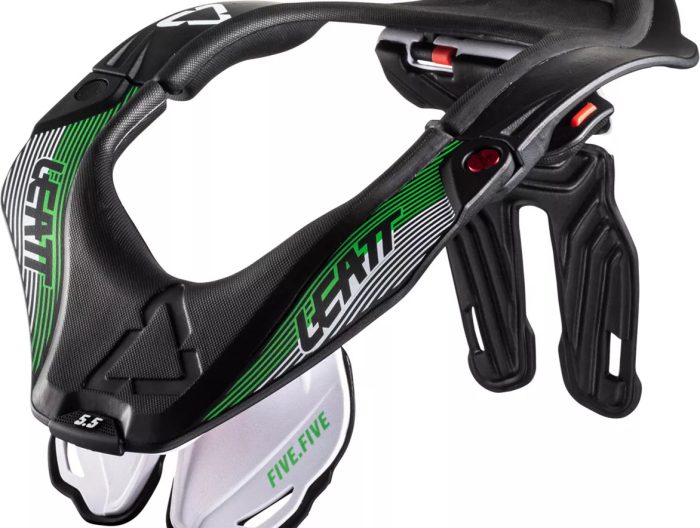 Leatt 5.5 Neck Brace, Small/Medium, Black NLA